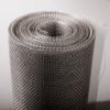 High-grade stainless steel woven wire mesh for robust industrial filtration and screening applications