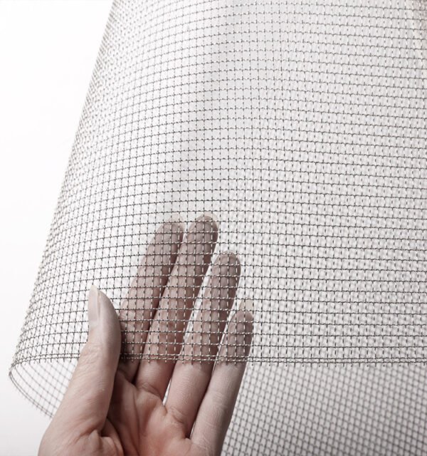 Stainless crimped wire mesh panel ideal for material sizing and separation in mining and aggregate industries